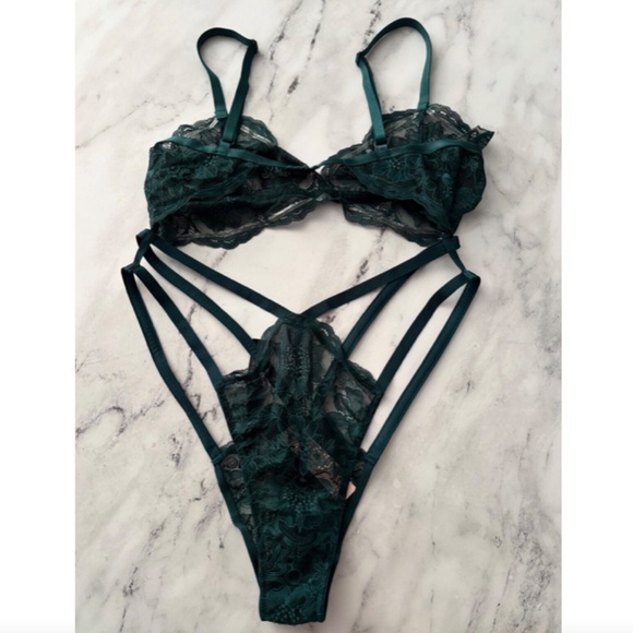 Victorias Secret Green Lace Cut Out Chain Side Strappy Bodysuit Teddy XL - Picture 4 of 6
